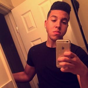 Meet your Posher, Yanni