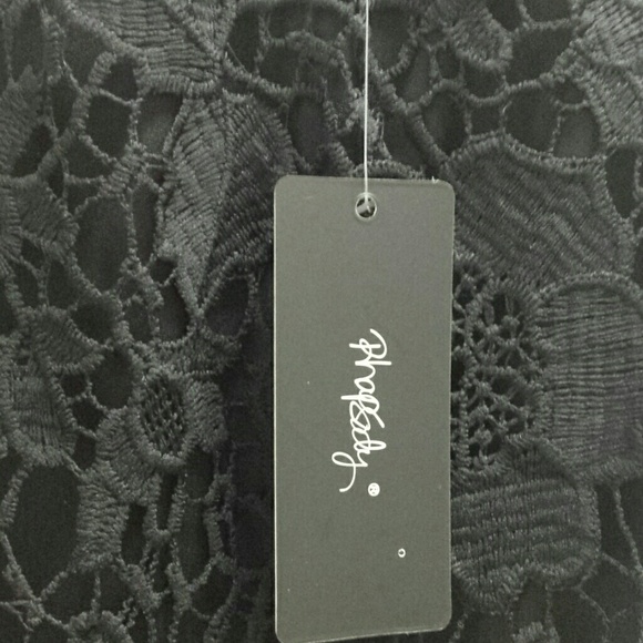 BLACK LACE SKIRT... - Picture 2 of 2