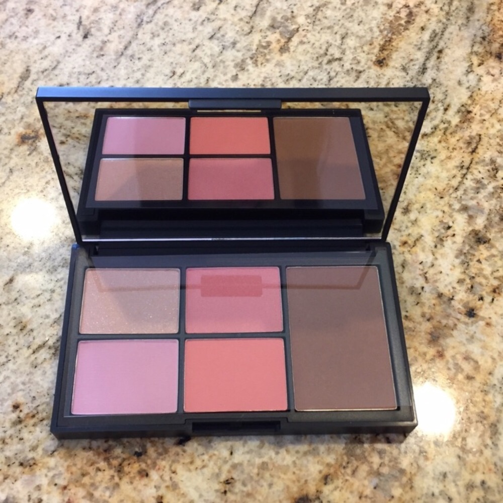 🎉HP🎉 NARS Virtual Domination Cheek Palette