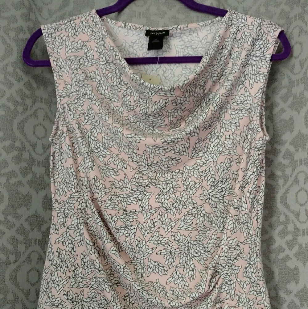 NWT Ann Taylor blouse M