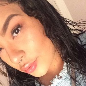 Meet your Posher, Eliana