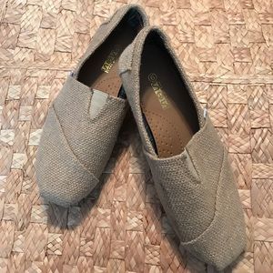 SOS Shoes of Soul canvas flats