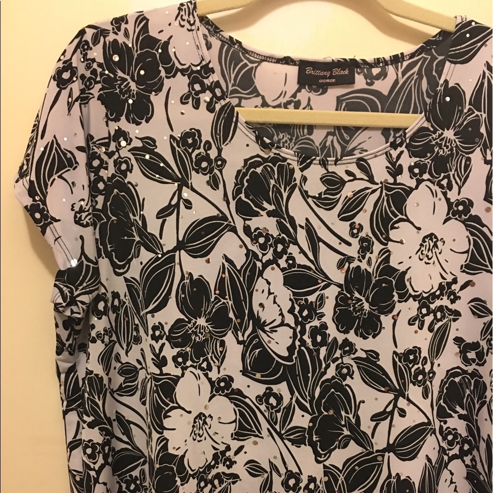 Brittany Black floral short sleeve blouse 2X