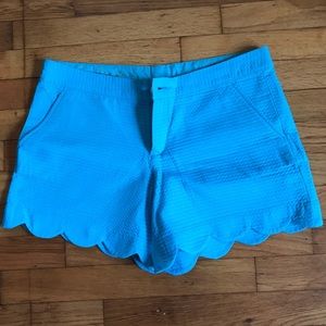 Pool house blue buttercups