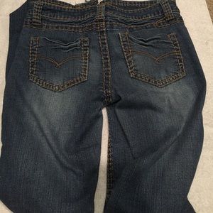 Blue Asphalt size 7 jeans