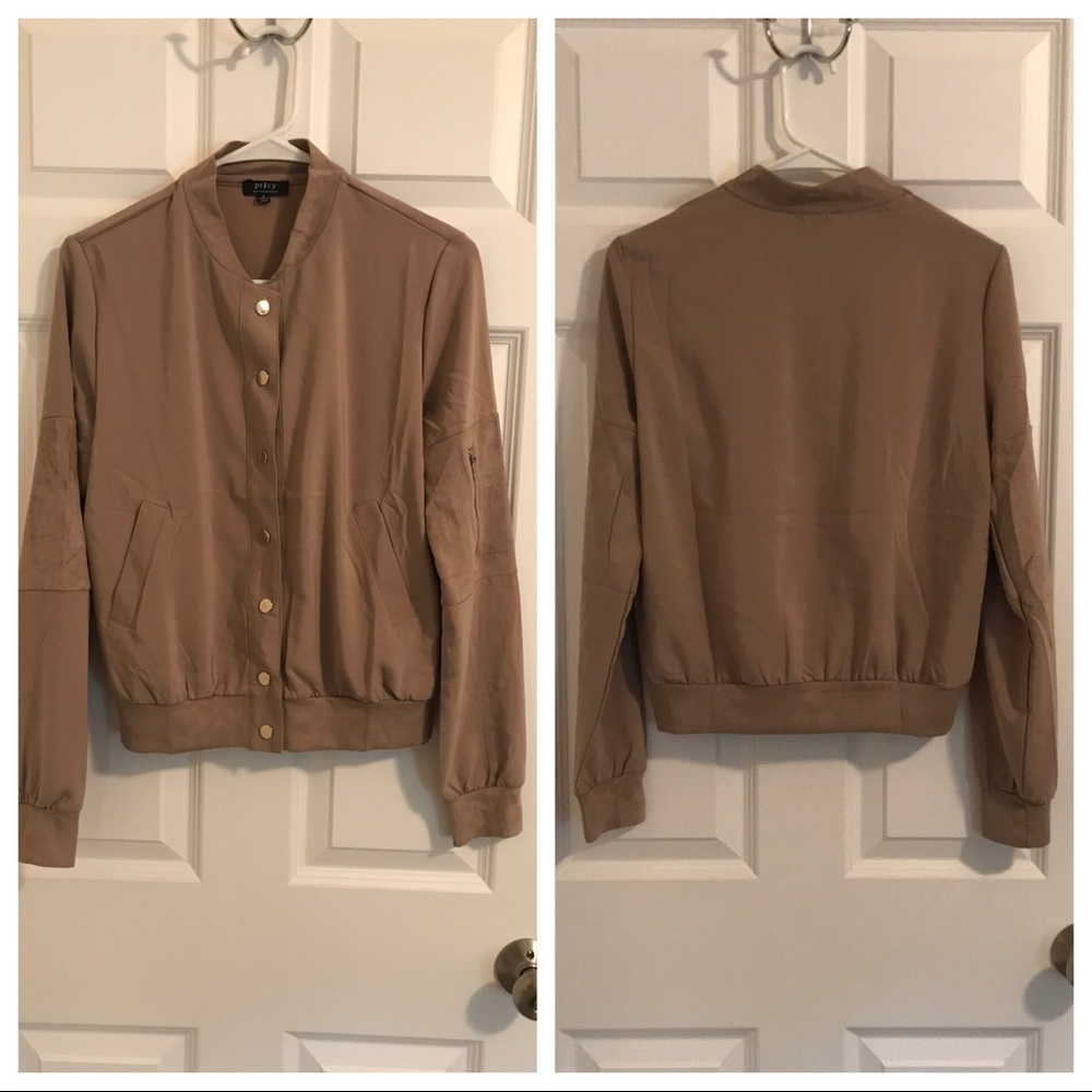 Bomber jacket