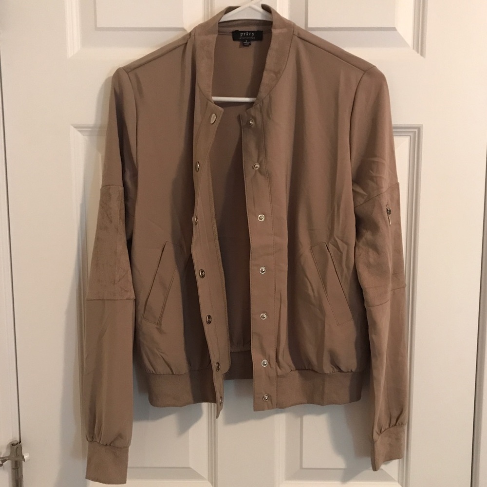 Bomber jacket - Picture 2 of 3