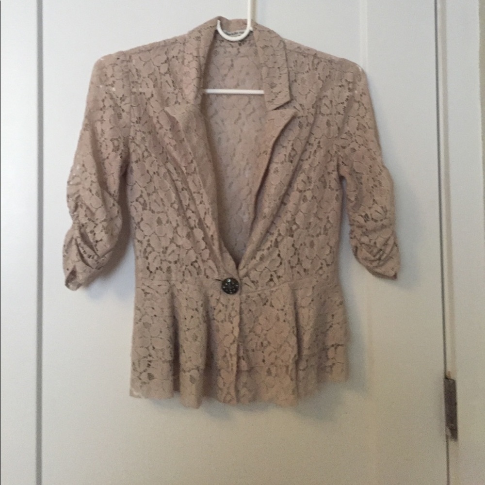 XS Cream colored Lace blazer