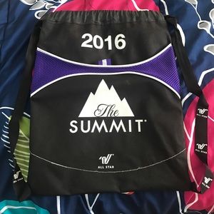 The 2016 Summit Bag