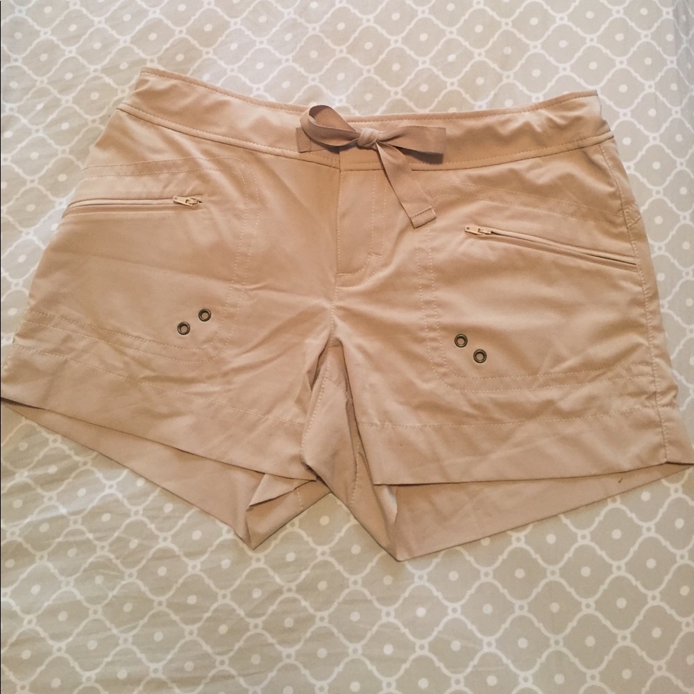 Athleta Tan shorts