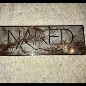 Naked smoky palette 🎨❤️
