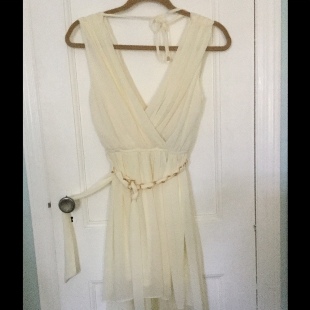 🆕 NWT,Guess Dress, Ivory