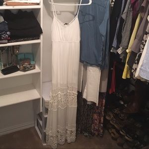 White Maxi Dress | size Large