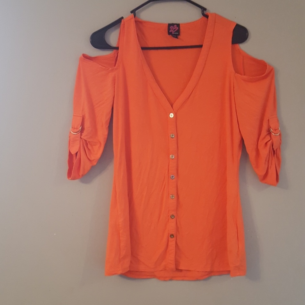 Nwt orange cold shoulder top 2Bebe Size Mediun