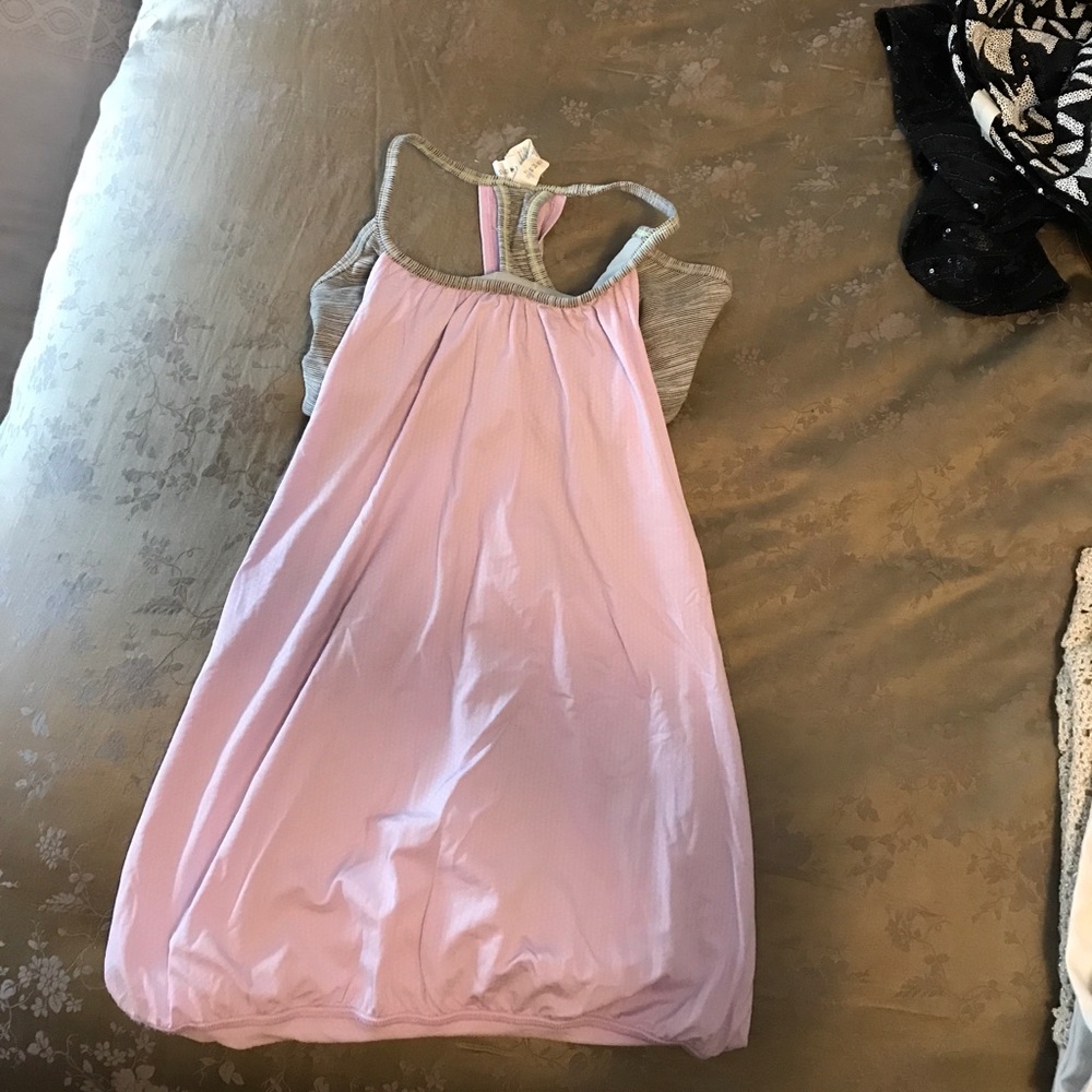 Lululemon tank top