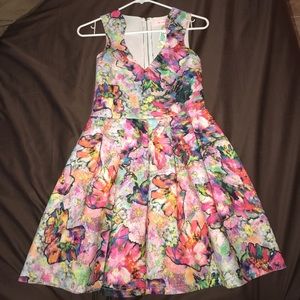 Knee length dress NWT