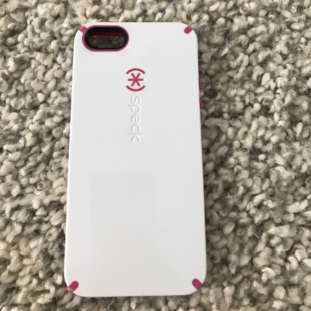 iPhone 5/5s speck case good condition