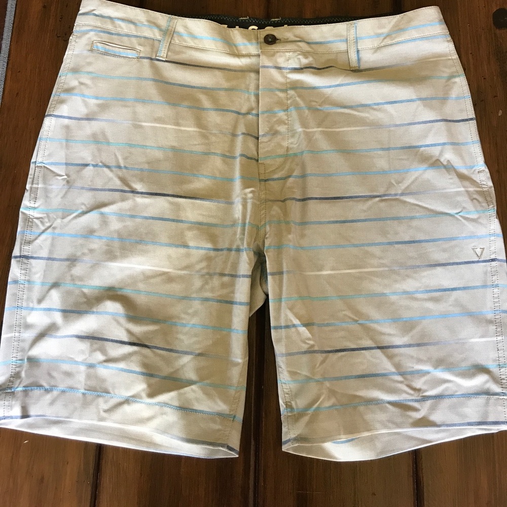 Men's Vissla shorts