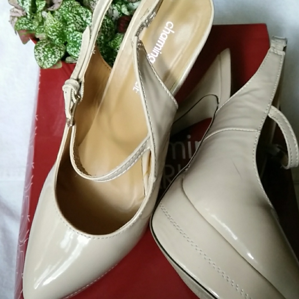 Nude platform slingbacks