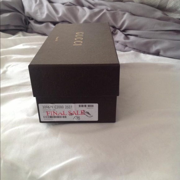 Gucci Scamosciato (zoo) brown/ champagne sandals - Picture 2 of 3