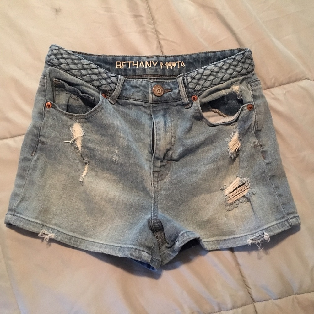 ⭐️💙 Style Crush HP 💙⭐️ Bethany Mota shorts