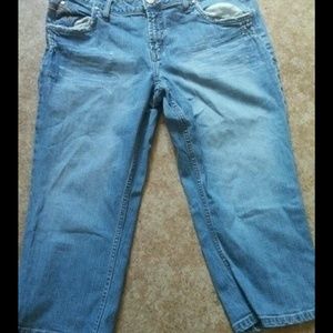 No Boundaries junior capris