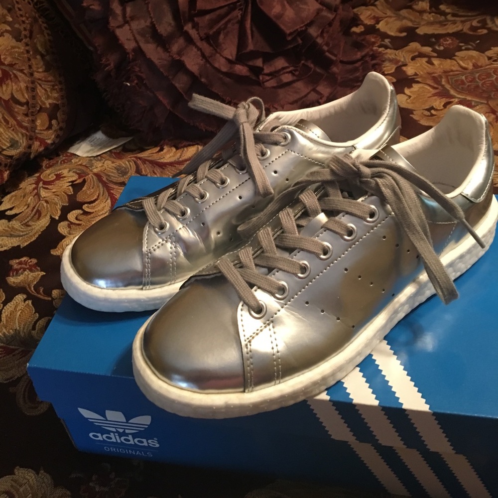 Metallic Stan Smiths
