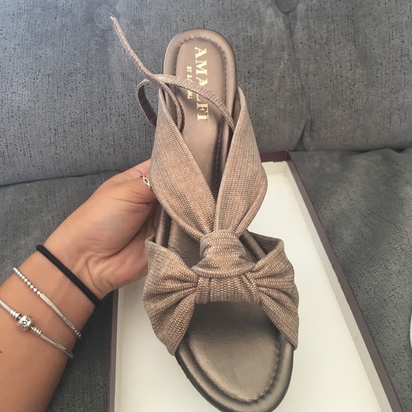 Wedges - Picture 2 of 3