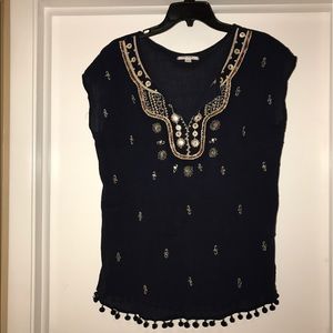 Cotton blue top w/cute embellishments & tassels