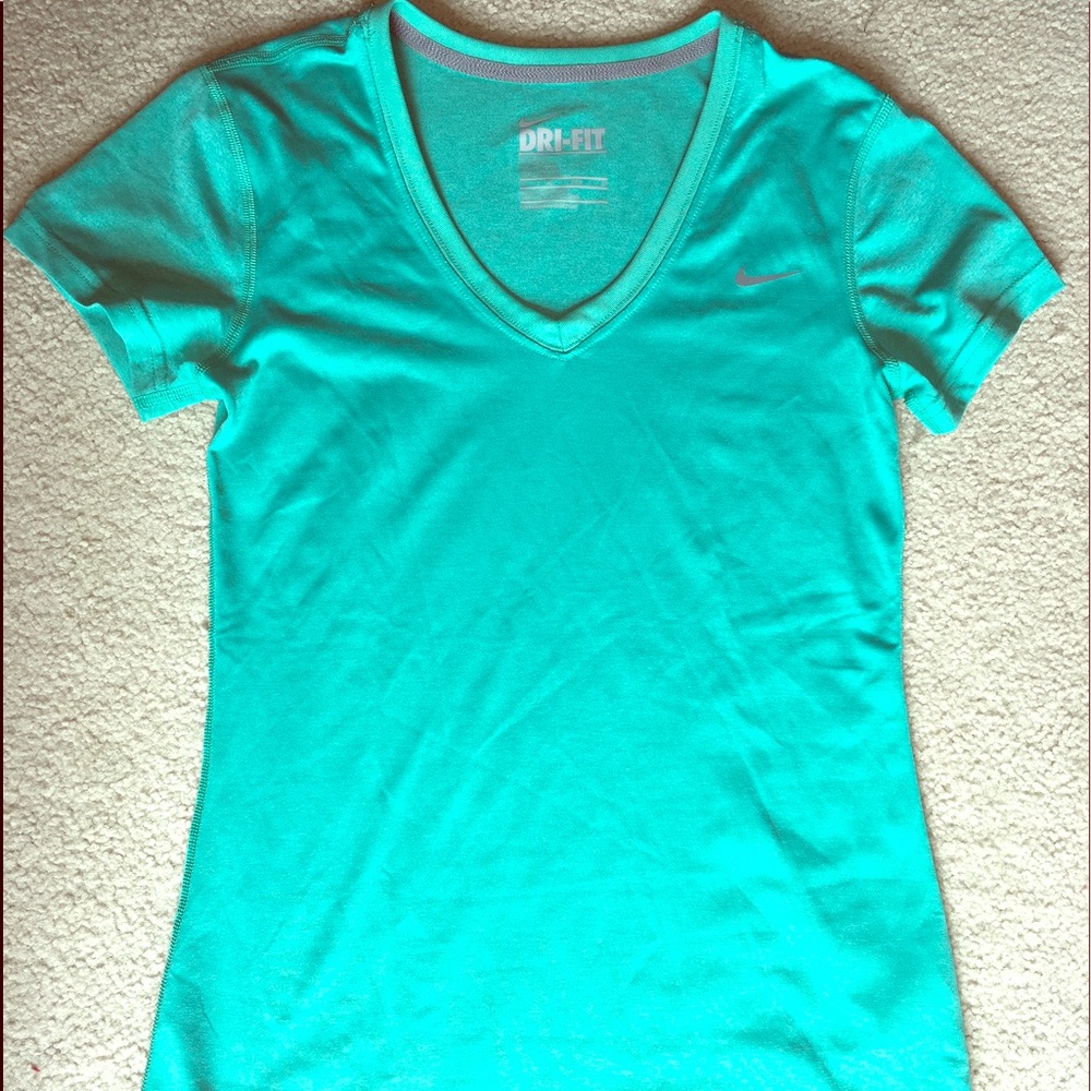 Nike Dri-Fit T-shirt
