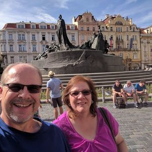 Meet your Posher, Linda