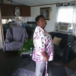 Meet your Posher, Larry