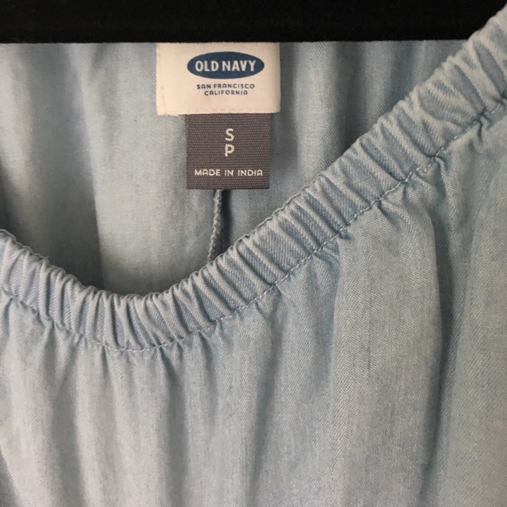 Old Navy Chambray dress - Picture 2 of 4