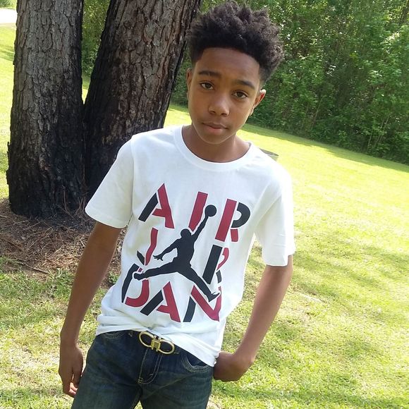 Meet your Posher, Aj - Picture 1 of 1