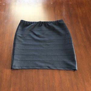 The perfect little black skirt