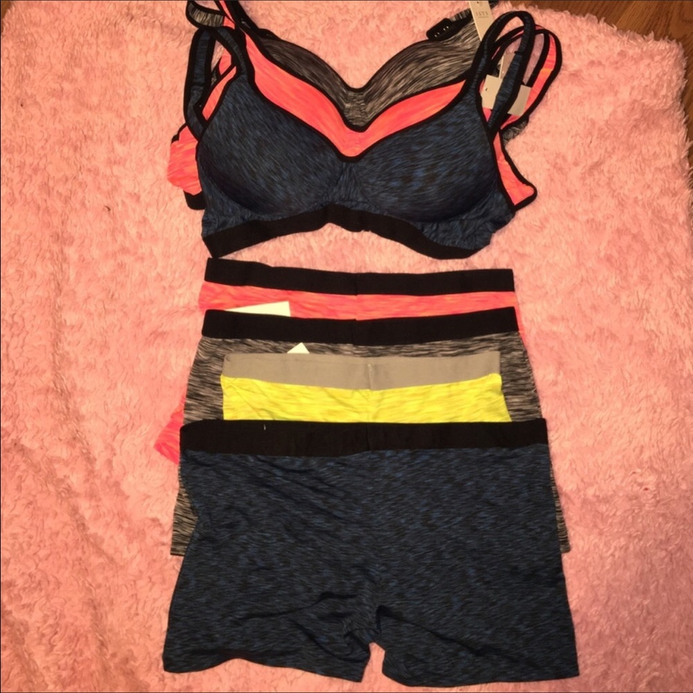 Great work out set bundle you get them ALL 🤗