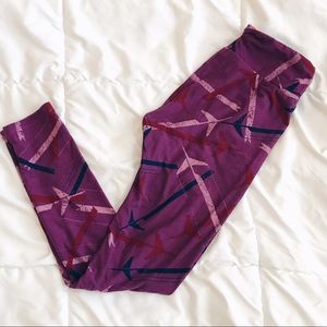 LULAROE OS Purple Airplane Patterned Leggings