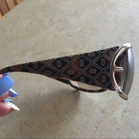 Escada tortoises shell & Gold ladies Sunglasses main image 4