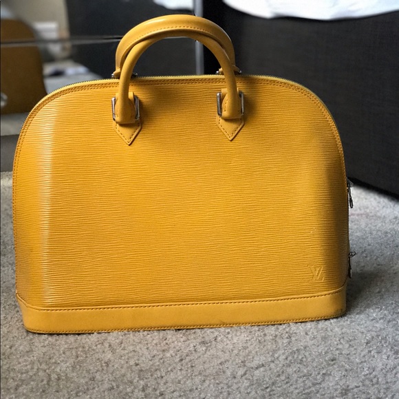 Louis Vuitton alma - Picture 2 of 6