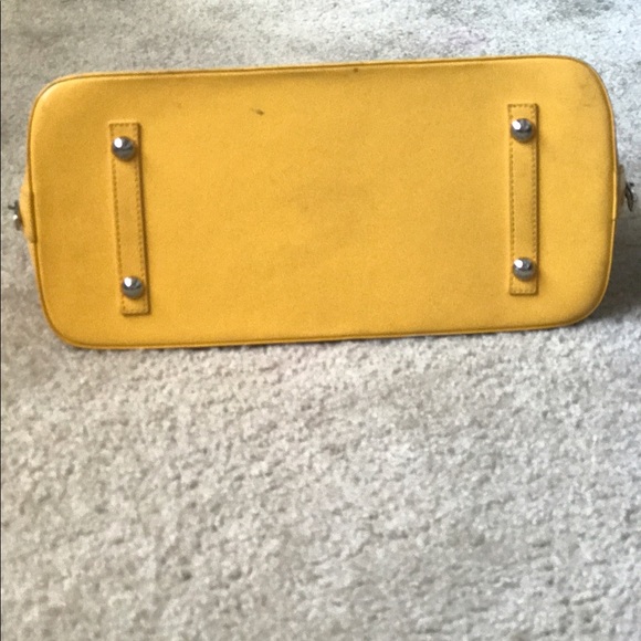 Louis Vuitton alma - Picture 6 of 6