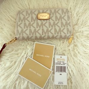Michael Kors Phone Wallet/ Wristlet