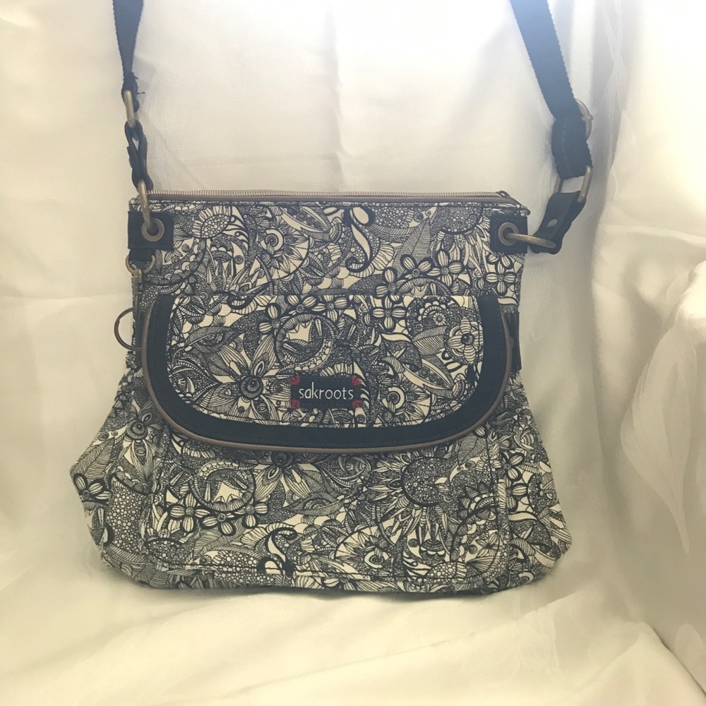 Sakroots cross body satchel