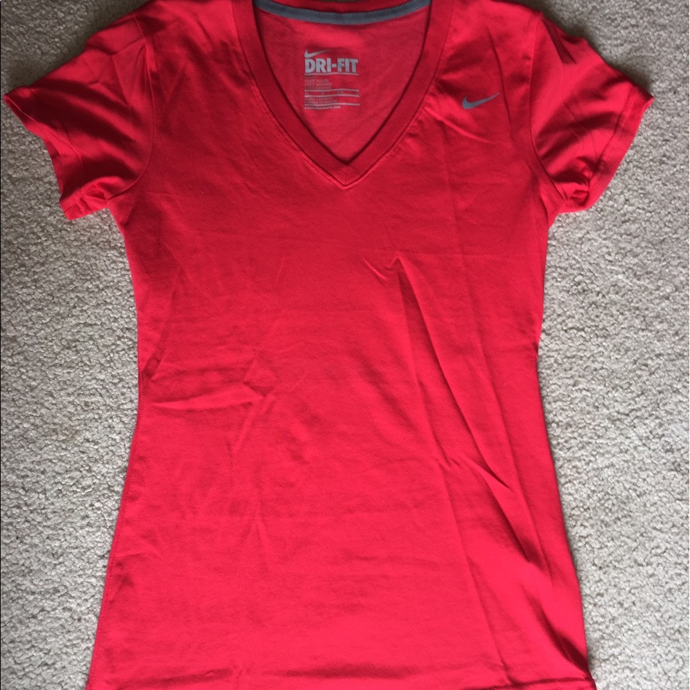 Nike Dri-Fit T-shirt
