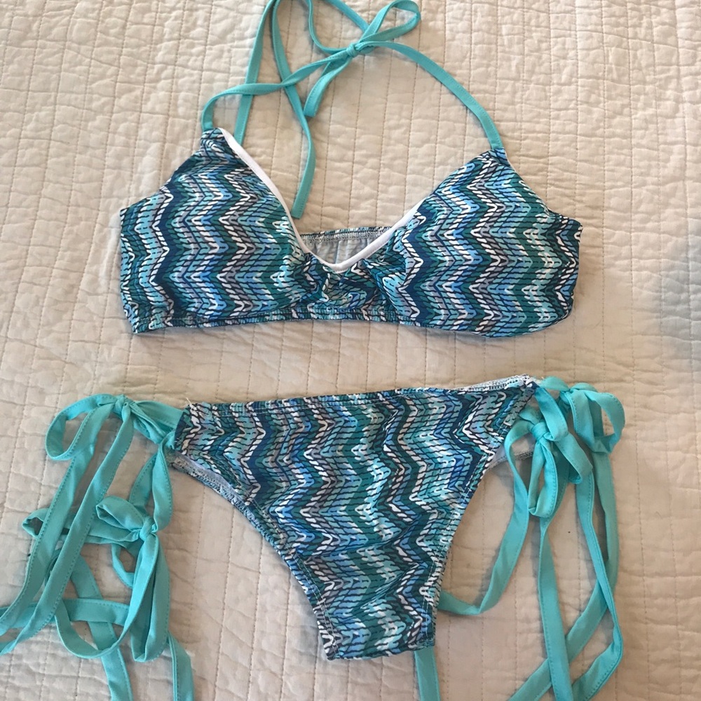 💣price drop💣 BRAND NEW SZ M bikini