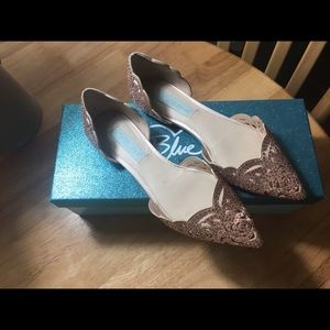 Adorable Betsey Johnson Flats SZ 6