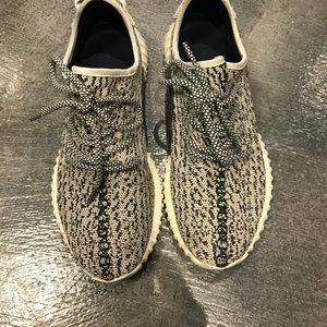 Adidas yeezy turtul dove 350