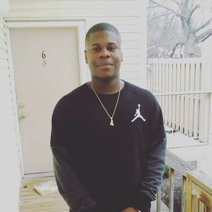 Meet your Posher, Troy