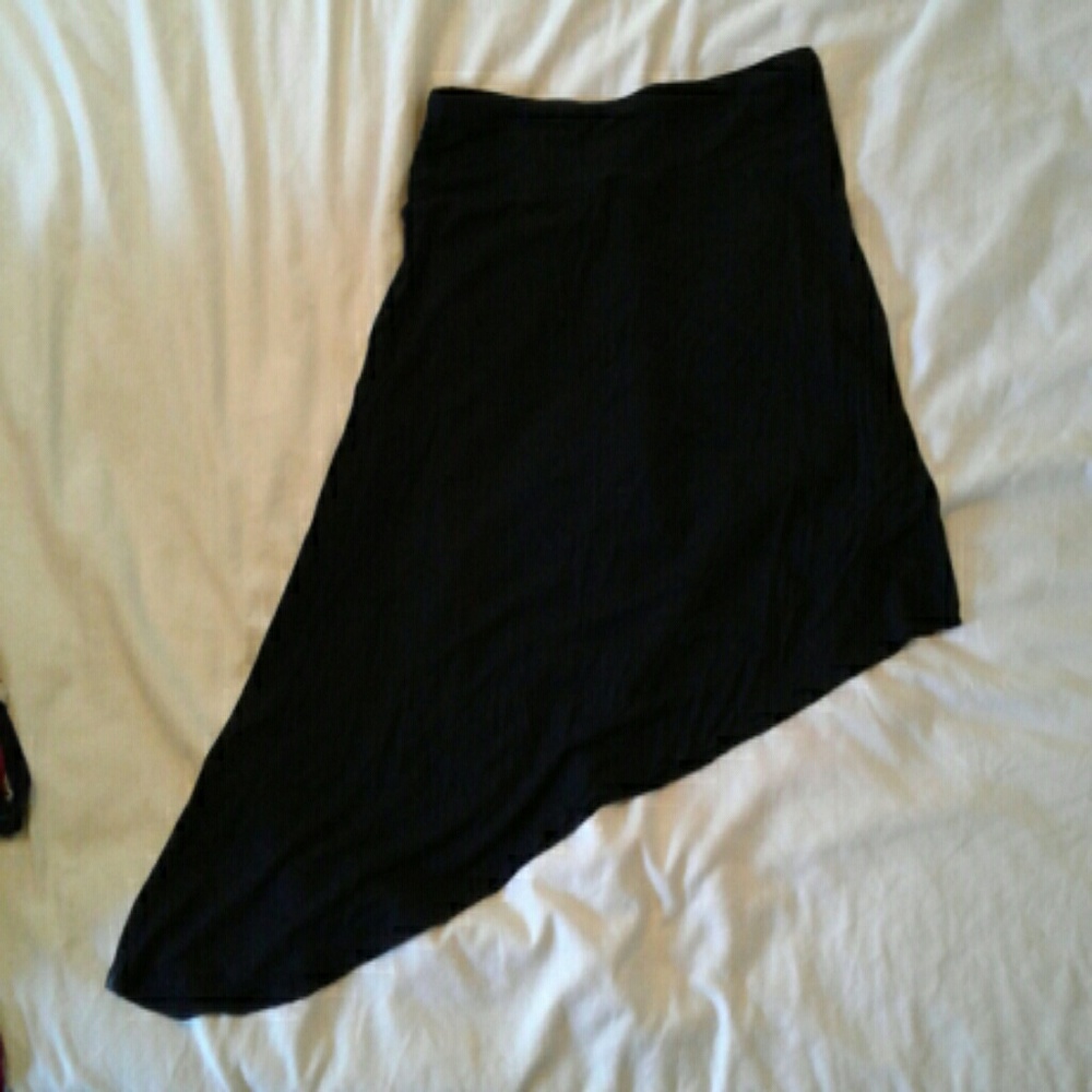 Black assymetrical skirt