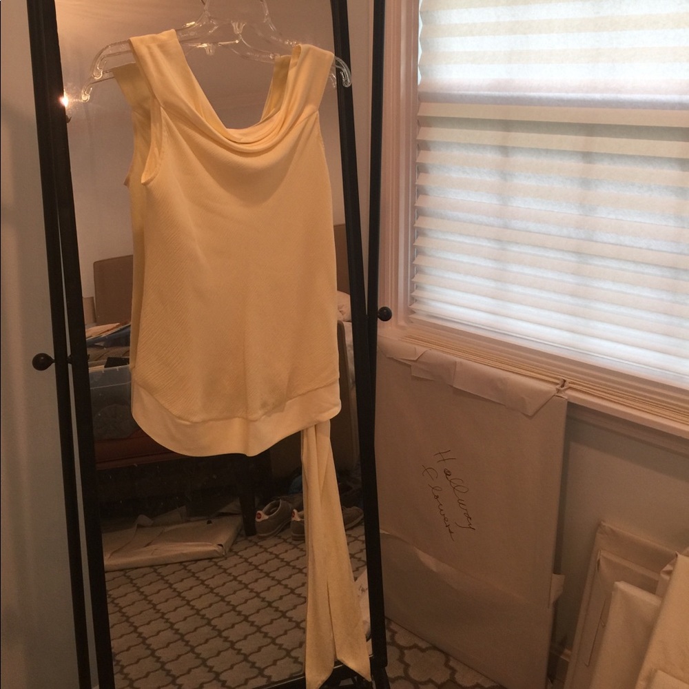 Gap Maternity top