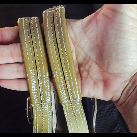 ~SOLD~ Authentic Coach Handbag - Picture 4 of 4